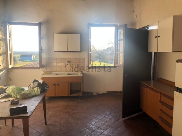 casa indipendente in vendita ad Arezzo