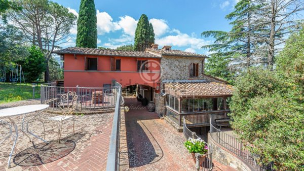 casale in vendita ad Arezzo in zona Pratantico-Indicatore