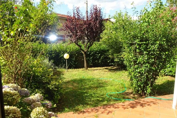 casa indipendente in vendita ad Arezzo in zona Santa Firmina