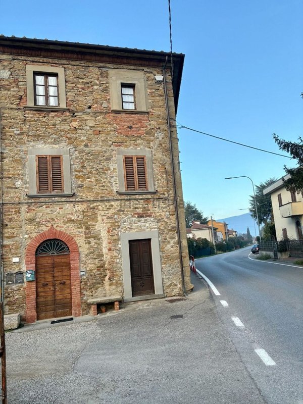 appartamento in vendita ad Arezzo in zona Chiassa-Tregozzano