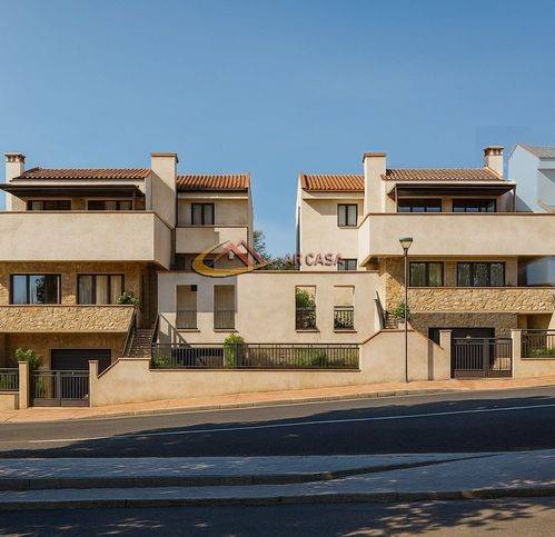 casa indipendente in vendita ad Arezzo in zona Ponte Alla Chiassa