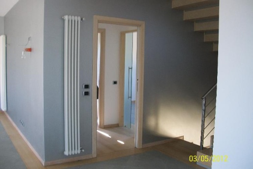 casa indipendente in vendita ad Arezzo in zona Tregozzano