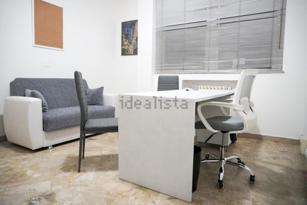 ufficio in vendita ad Arezzo in zona Centro Città