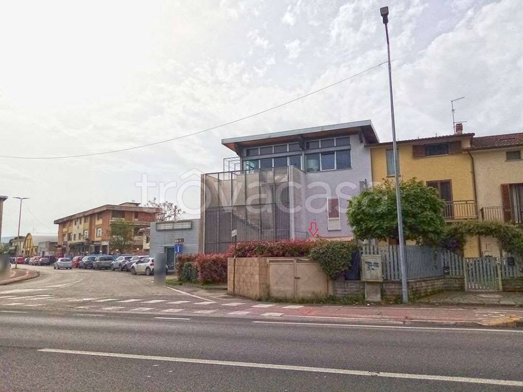 appartamento in vendita ad Arezzo in zona Pescaiola