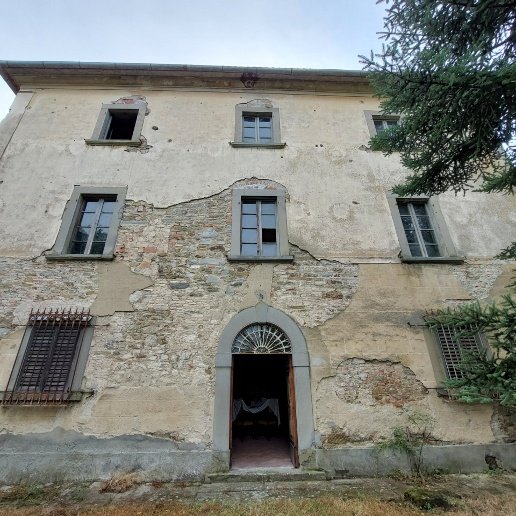 casa indipendente in vendita ad Arezzo in zona Zona Le Pietre
