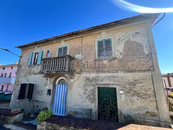 quadrivano in vendita ad Arezzo in zona Pescaiola