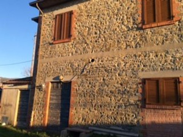 appartamento in vendita ad Arezzo in zona Rigutino