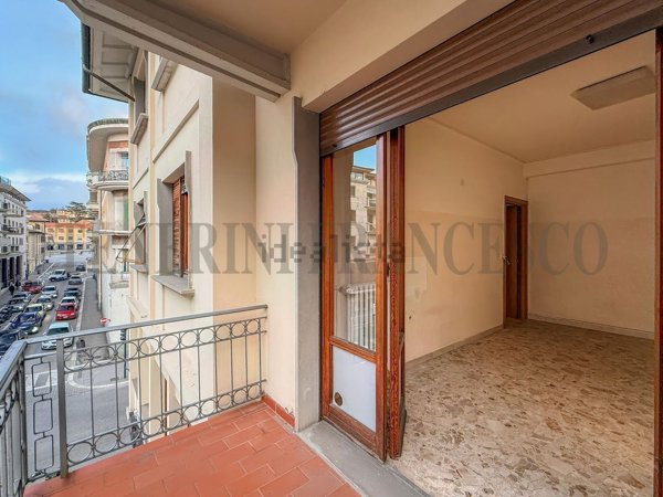 ufficio in vendita ad Arezzo in zona Centro Città