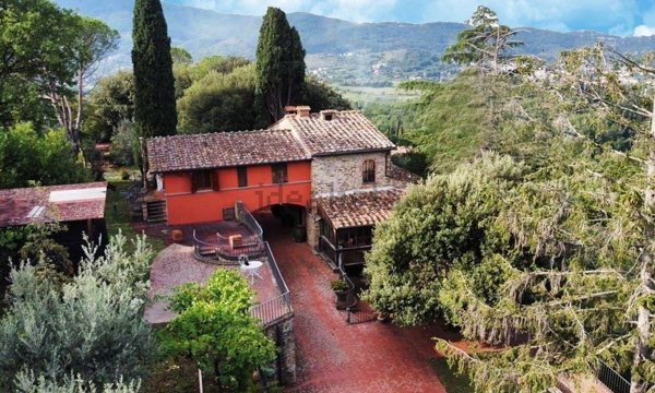 casa indipendente in vendita ad Arezzo in zona Giotto/XXV Aprile