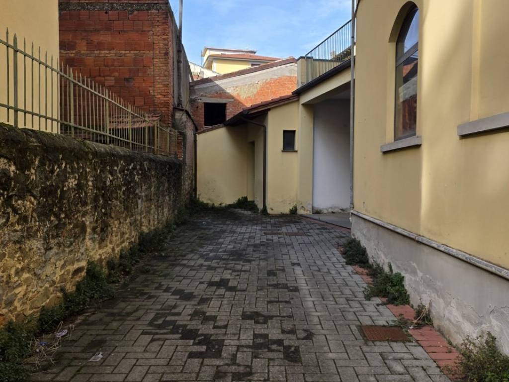 casa indipendente in vendita ad Arezzo