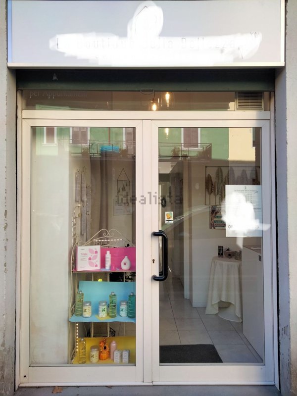 casa indipendente in vendita ad Arezzo