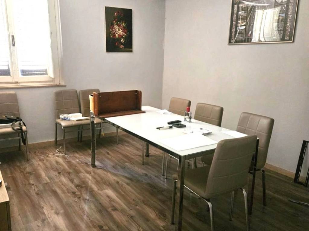 casa indipendente in vendita ad Arezzo in zona San Zeno