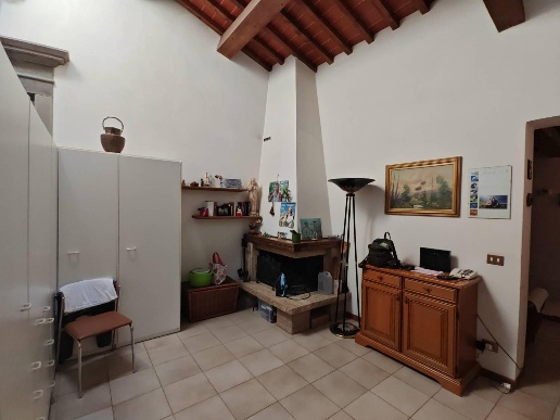 casa indipendente in vendita ad Arezzo in zona Pescaiola