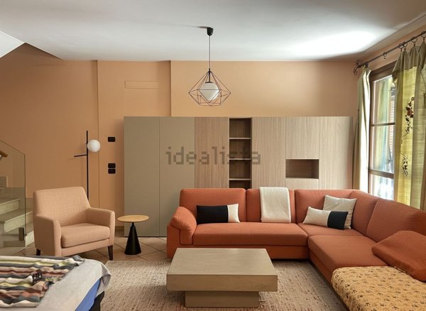 casa indipendente in vendita ad Arezzo