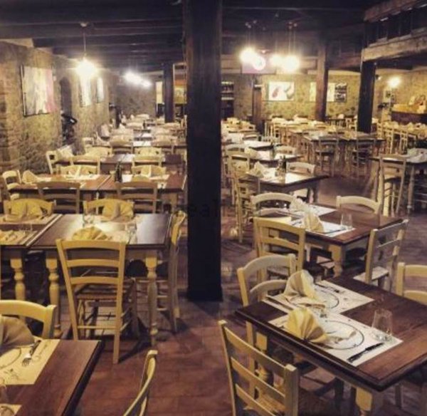 negozio in vendita ad Arezzo in zona Centro Città