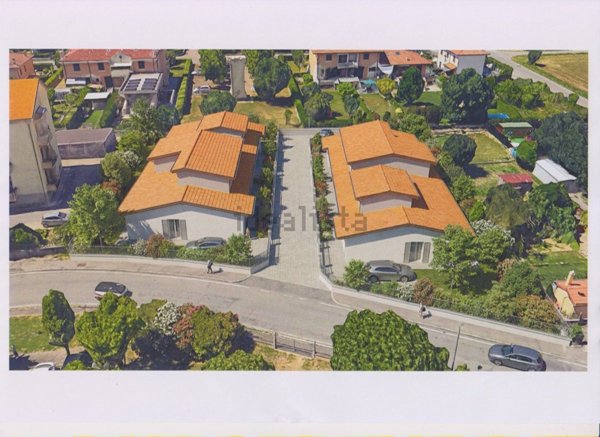 casa indipendente in vendita ad Arezzo in zona Agazzi