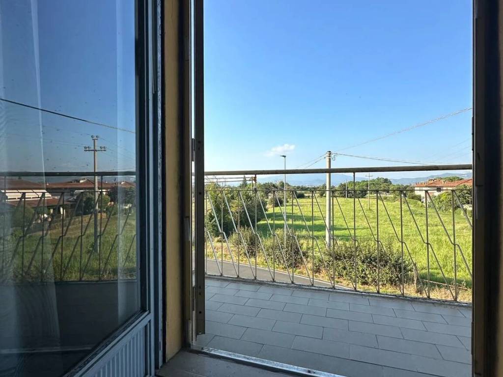 appartamento in vendita ad Arezzo in zona Agazzi