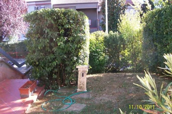 casa indipendente in vendita ad Arezzo in zona Pescaiola