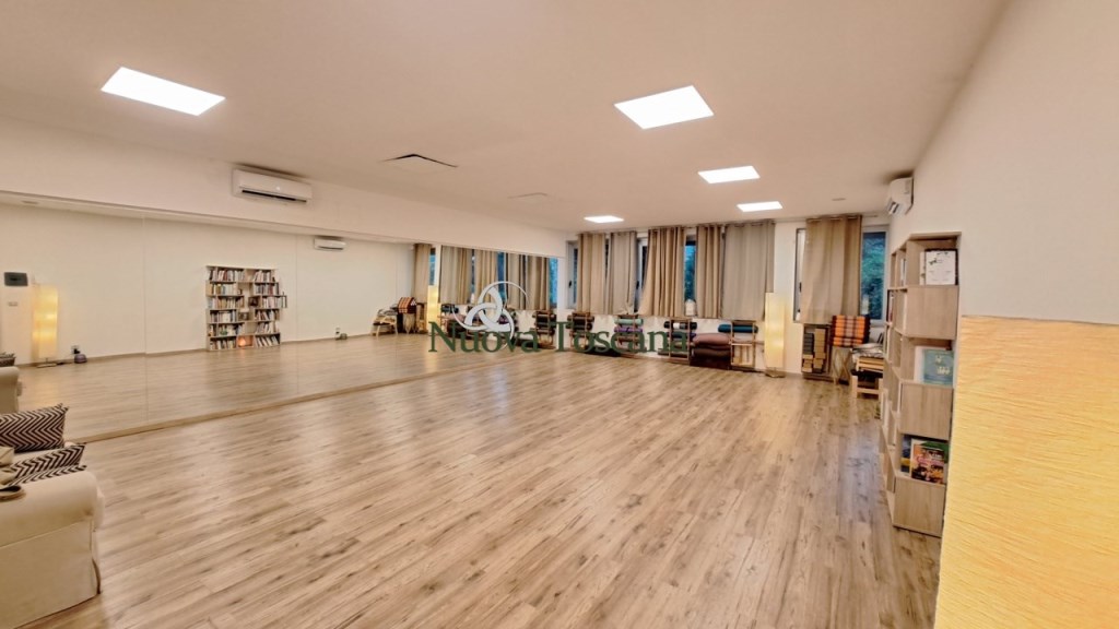 ufficio in vendita ad Arezzo