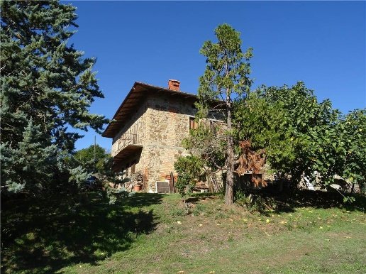 casale in vendita ad Arezzo in zona Molin Nuovo