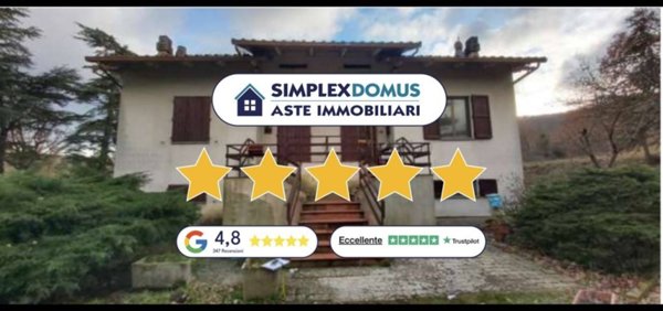 casa indipendente in vendita ad Arezzo in zona Palazzo del Pero