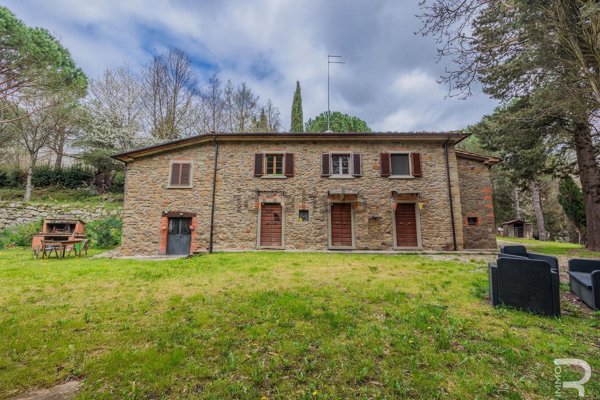 casale in vendita ad Arezzo