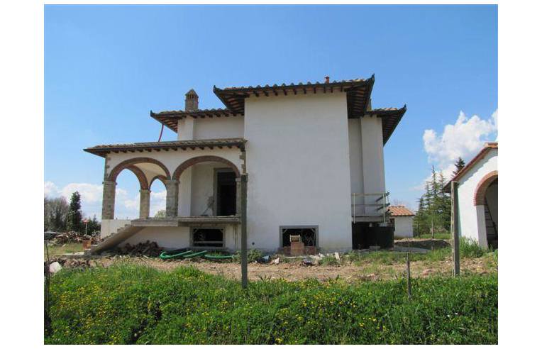 casa indipendente in vendita ad Arezzo in zona Meliciano