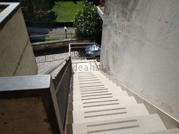 appartamento in vendita ad Arezzo in zona Rigutino