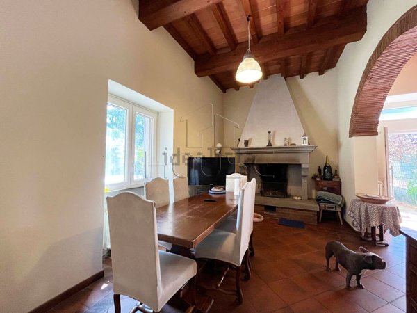 appartamento in vendita ad Arezzo in zona Quarata