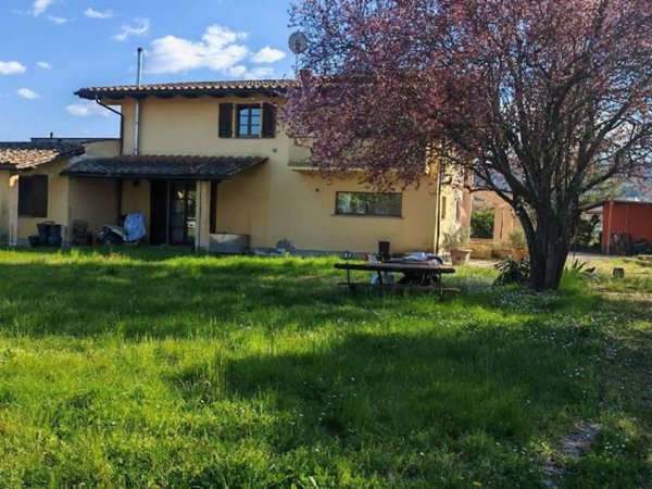 appartamento in vendita ad Arezzo in zona Agazzi