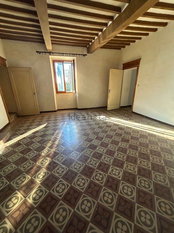 appartamento in vendita ad Arezzo in zona Pratantico-Indicatore