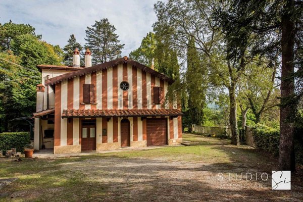 casa indipendente in vendita ad Arezzo in zona Santa Firmina