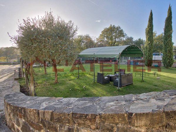 casa indipendente in vendita ad Arezzo