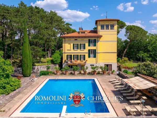 casa indipendente in vendita ad Arezzo in zona Campoluci