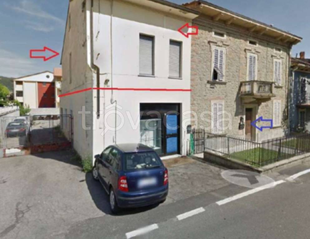 casa indipendente in vendita ad Arezzo