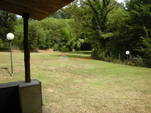 casa indipendente in vendita ad Arezzo in zona Pescaiola