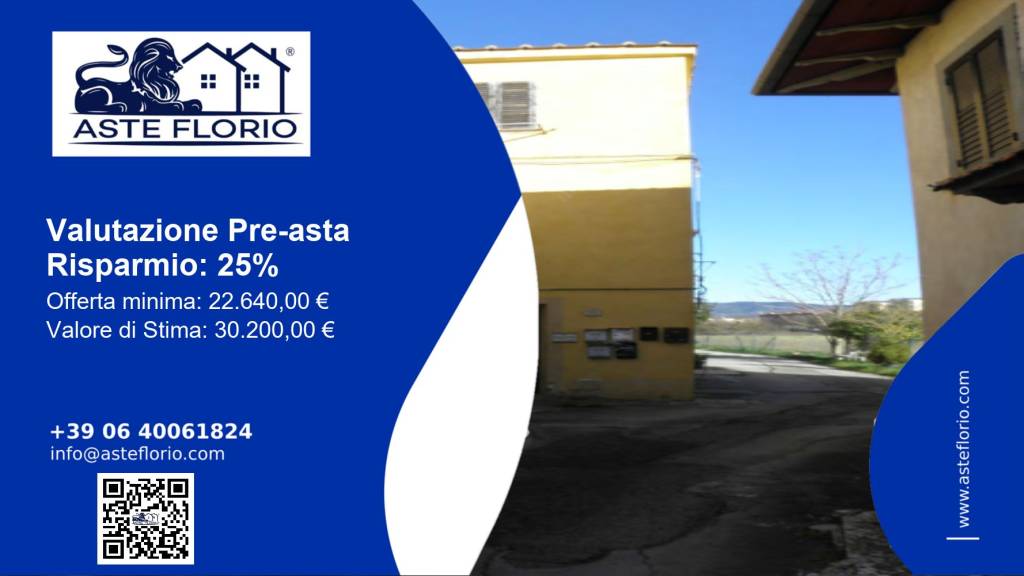 locale commerciale in vendita ad Arezzo