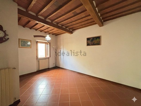 casa indipendente in vendita ad Arezzo in zona Campoluci