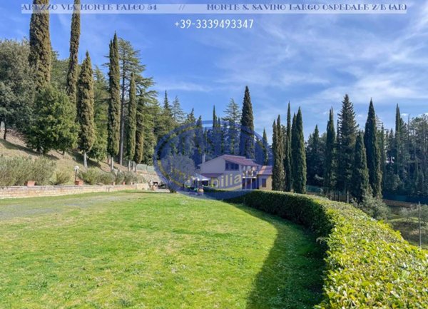 casa indipendente in vendita ad Arezzo in zona San Firenze-Fonte di Sala