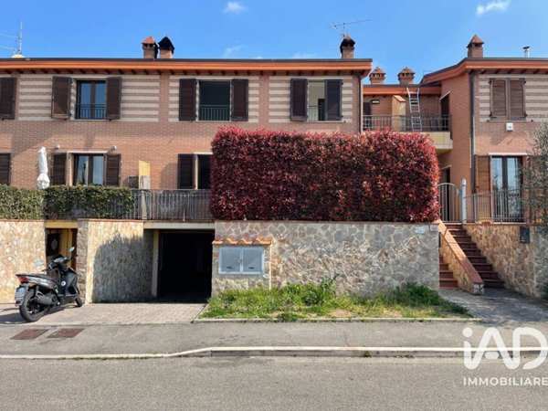 casa indipendente in vendita ad Arezzo in zona Centro Città