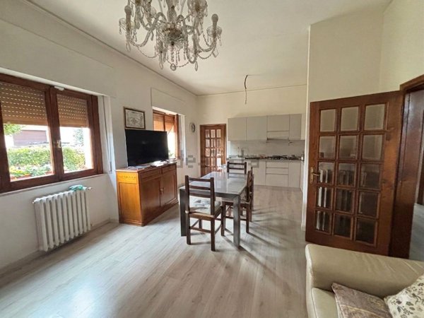 appartamento in vendita ad Arezzo in zona Antria