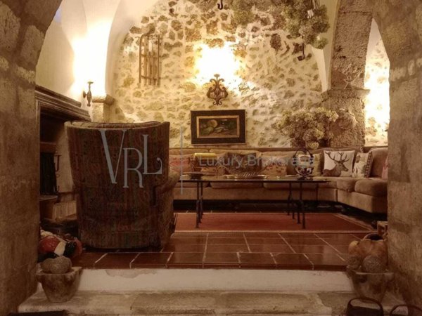 casa indipendente in vendita ad Arezzo