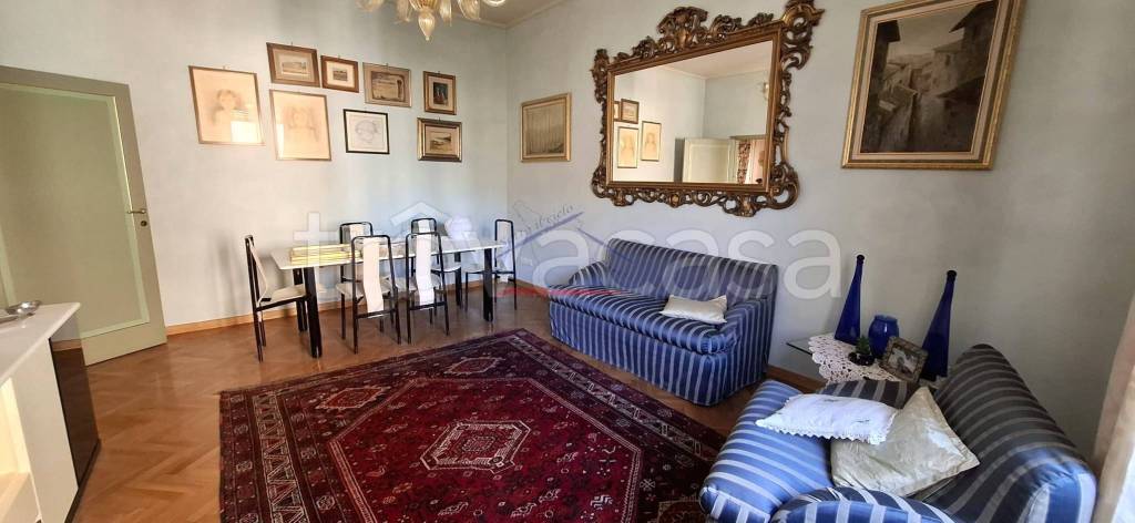 casa indipendente in vendita ad Arezzo in zona Centro Città