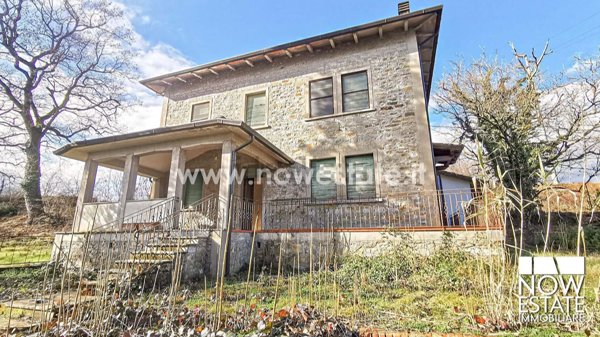 casa indipendente in vendita ad Arezzo in zona Ponte Buriano-Cincelli