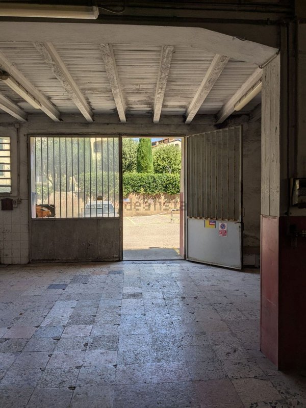 ufficio in vendita ad Arezzo in zona Centro Città