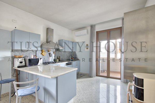 casa indipendente in vendita ad Arezzo