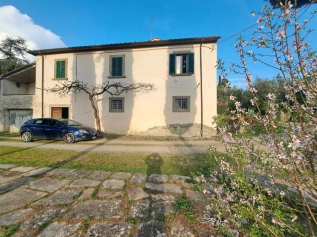 casa indipendente in vendita ad Arezzo in zona Tregozzano