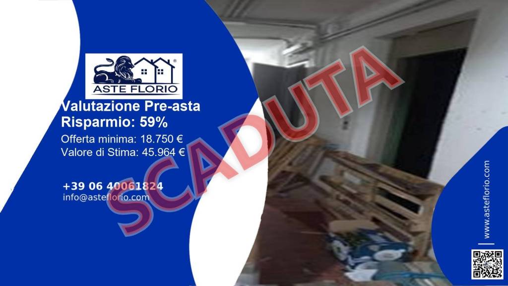 locale commerciale in vendita ad Arezzo
