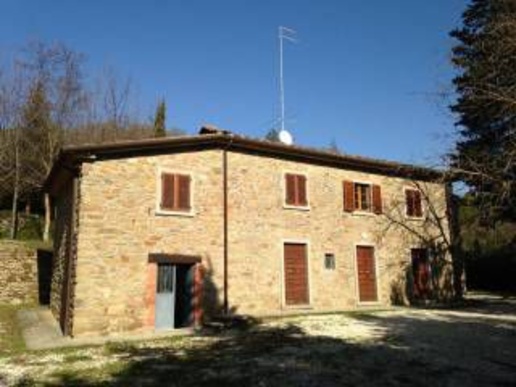 casa indipendente in vendita ad Arezzo in zona Palazzo del Pero