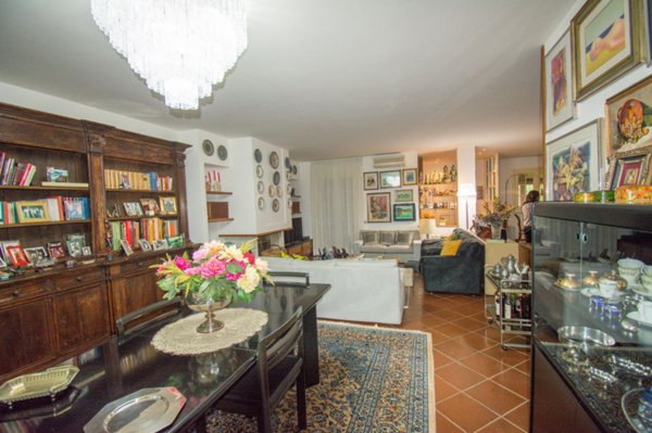 appartamento in vendita ad Arezzo in zona Ceciliano